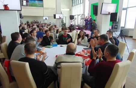 Близько 400 аграріїв зібралися у Львові на конференції