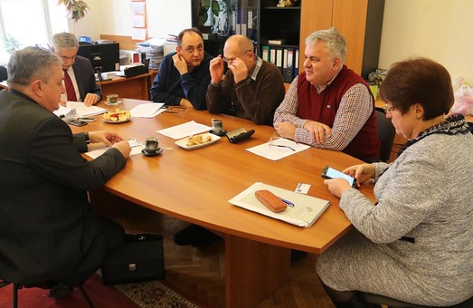 На медичній комісії у Львові обговорили питання утворення госпітальних округів