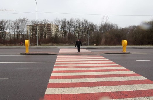 У Львові патрульні оштрафували 16 пішоходів (ВІДЕО)