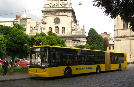 У Львові змінив маршрут автобус №48