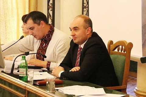 Депутати Львівської облради закликали Верховну Раду невідкладно прийняти “закон про мову”