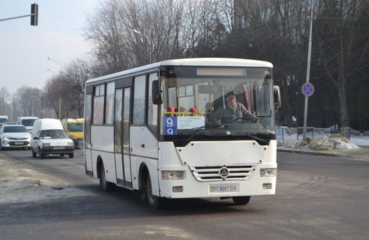 У Львові знову курсує автобус №9