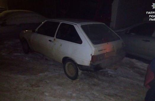 Львівські поліцейські знайшли крадія пального з автомобілів