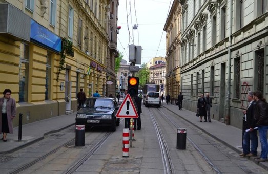 Через порушення правил в’їзду у центральну частину Львова, видають менше перепусток