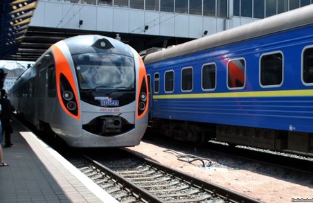До літа “Укрзалізниця” планує запустити потяг Львів-Краків