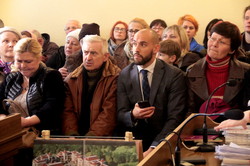 У Львові активісти пікетують суд: справа забудови парку "Знесіння" набирає обертів (ФОТО)