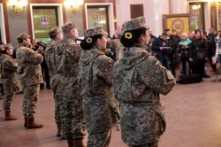 Львівський вокзал та військові долучились до першого святкування «Дня українського добровольця» (ФОТО)