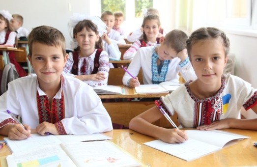 Підстав для зупинення навчання у школах Львова немає - обласна ТЕБ і НС