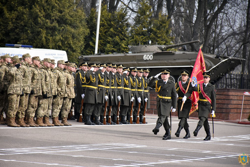 У Національній академії сухопутних військ Львова відбувся урочистий ритуал