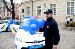 Львів долучився до Всеукраїнського флешмобу з безпеки дорожнього руху (ФОТО)