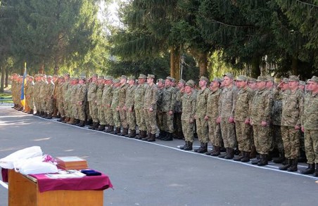 На Львівщині відбулись військові урочистості