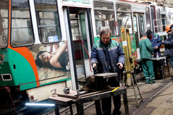 У Львові до великодніх свят виїдуть на маршрути оновлені тролейбуси та трамвай (ФОТО)