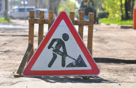 Обіцянки виконують: підрядник переробляє неякісний ремонт дороги "Броди-Тернопіль"