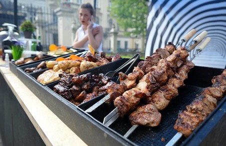 У Львові розпочався весняний Lviv Barbecue Fest (ФОТО)