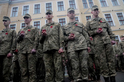 Львівські сухопутні війська вшанували День пам’яті та примирення (ФОТО)