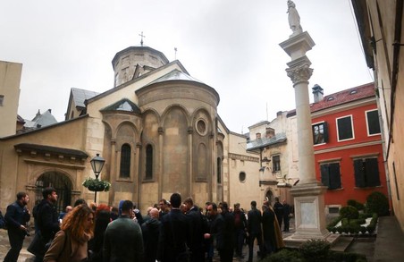 Подвір’я Вірменського Собору капітально відремонтували