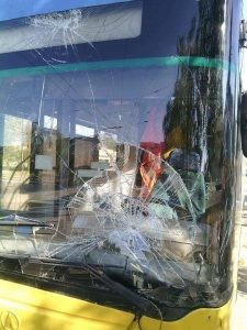 Автобус без водія проїхався вулицею на Львівщині