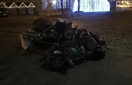 У Львові через сміття перекриють ще одну дорогу