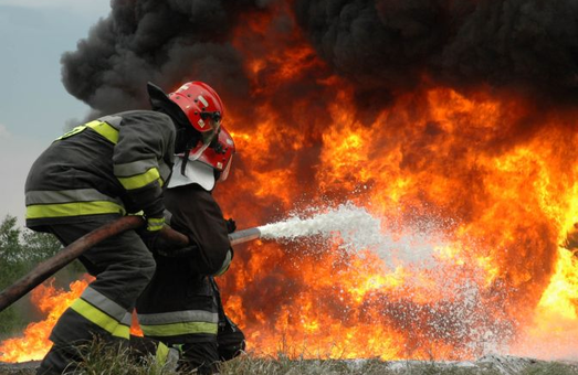 У Буську вогнеборці врятували від вогню житловий будинок