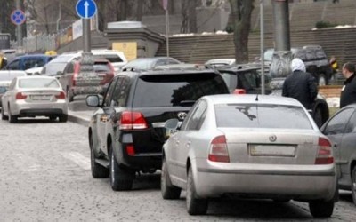 У Львові облаштують нові майданчики для службового паркування