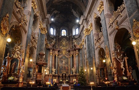 У гарнізонному храмі Львова оголосили про збір коштів на відновлення фресок XVІII ст.