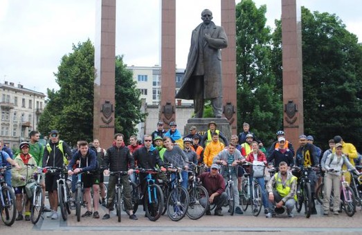 На Львівщині відбувся велопробіг «Від Степана до Євгена»