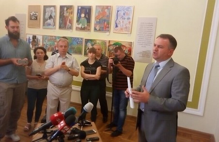 Львівська ОДА просить Садового віддати "сміттєві" повноваження