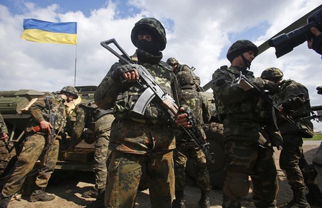Ситуація в зоні АТО: 15 ворожих обстрілів за добу, серед українських військових втрат немає