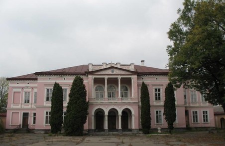 На Львівщині палац Бадені «консервують»