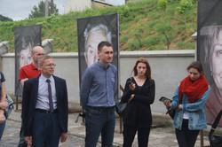 Львів`янам демонструють обличчя Голокосту (ФОТО)