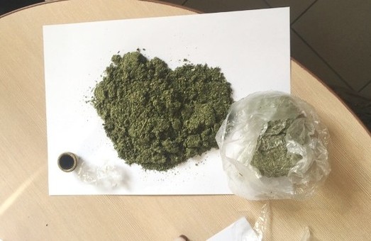 80 грам марихуани на львівському кордоні