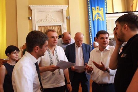 Львівський депутат пояснив, чому не голосував за звіт Садового