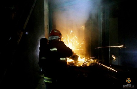 Значна пожежа: у Тернополі спалахнула дитяча лікарня