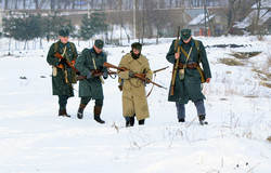 На Львівщині відтворили бої 1919 року між вояками УГА та польською армією (ФОТО)
