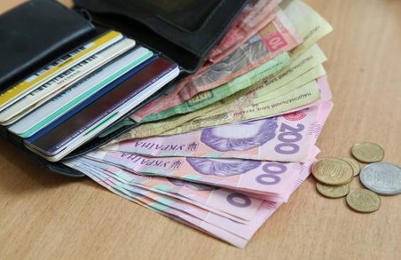 Середня заробітна плата на Львівщині зросла