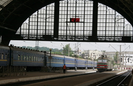 Львівські поїзди влітку охолоджуватимуть