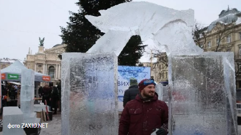 У Львові розпочався конкурс крижаних скульптур