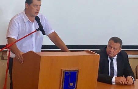 Команда екс-ректора ОНМедУ Запорожана шантажує уряд, ховаючись за студентів