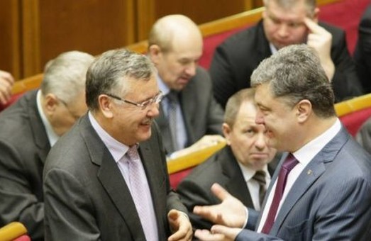 Гриценко теж образився: політик запросив Порошенка на поліграф.