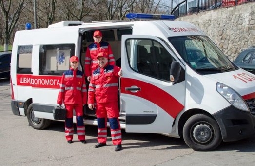 На Львівщині бракує 100 водіїв швидкої допомоги