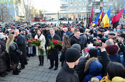 Порошенко у Червогограді вшанував пам'ять загиблих шахтарів (ФОТО)