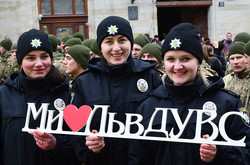 Понад тисячу львів'ян одночасно заспівали Гімн України (ФОТО)