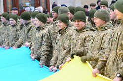 Понад тисячу львів'ян одночасно заспівали Гімн України (ФОТО)
