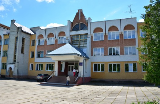 Директор школи на Львівщині виграв у мерії суд через недофінансування