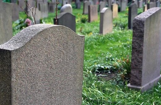 У Львові збудують крематорій та куплять землю під нове кладовище