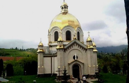 Комісія ЛОДА позивається до суду через нищення церкви у Славському