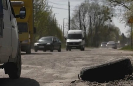 Дорога жаху: коли почнеться ремонт львівської вулиці Курмановича?