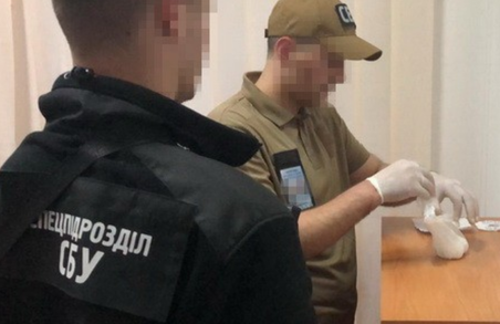 Львівське СБУ прикрило контрабанду наркотиків