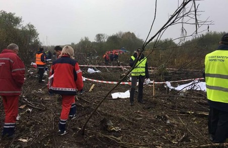 Падіння літака поблизу Львова: кількість жертв зросла