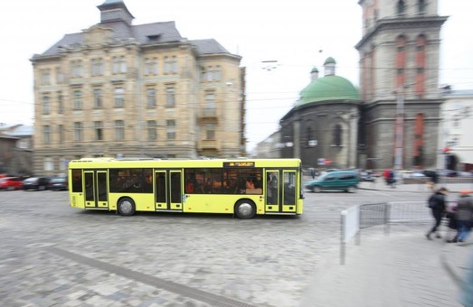У Львові оголосили конкурс на 8 маршрутів автобусів
